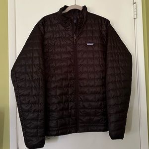 Men Patagonia puff jacket